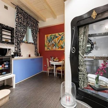 Apt 2 In The Historic Center Bari Ngoại thất bức ảnh
